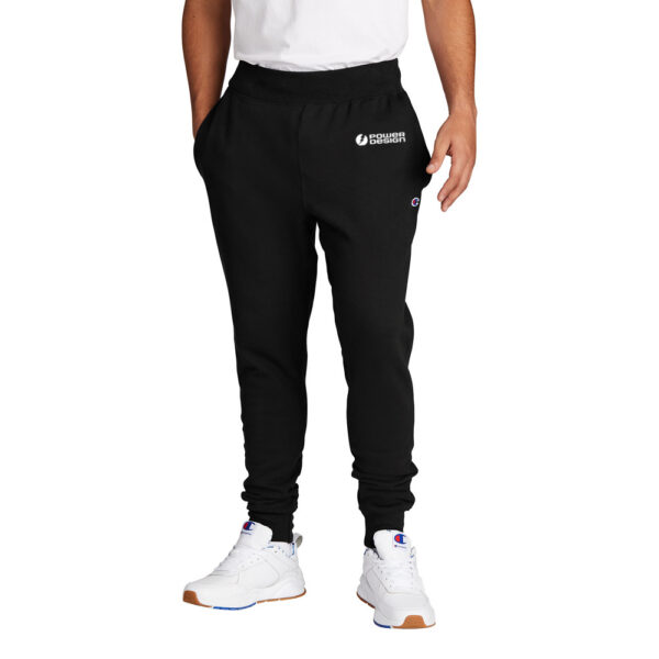 Black-Champion-®-Reverse-Weave-®-Jogger-Sweatpants